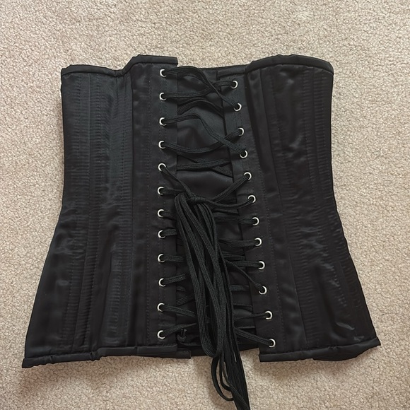 Satin Hourglass Curve Longline Underbust Corset - Picture 6 of 10